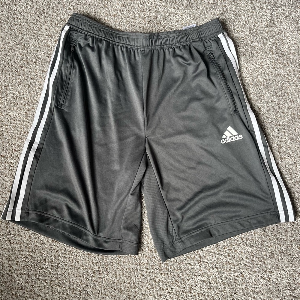 Men’s Adidas Primeblue Aeroready shorts